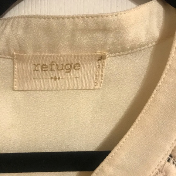 Blouse - Picture 3 of 5